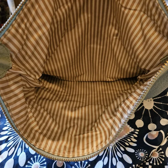 ♤ Kate Spade Mint Green Leather Fold-Over Crossbody Bag - Picture 11 of 16